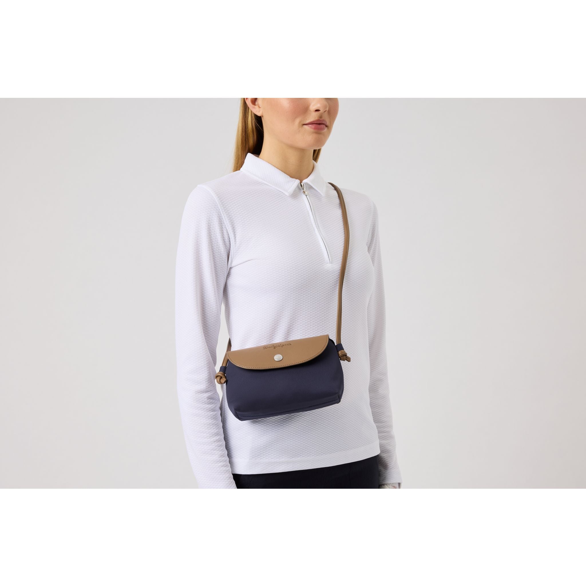 Daily Sports Flap Bag Umhängetasche Damen