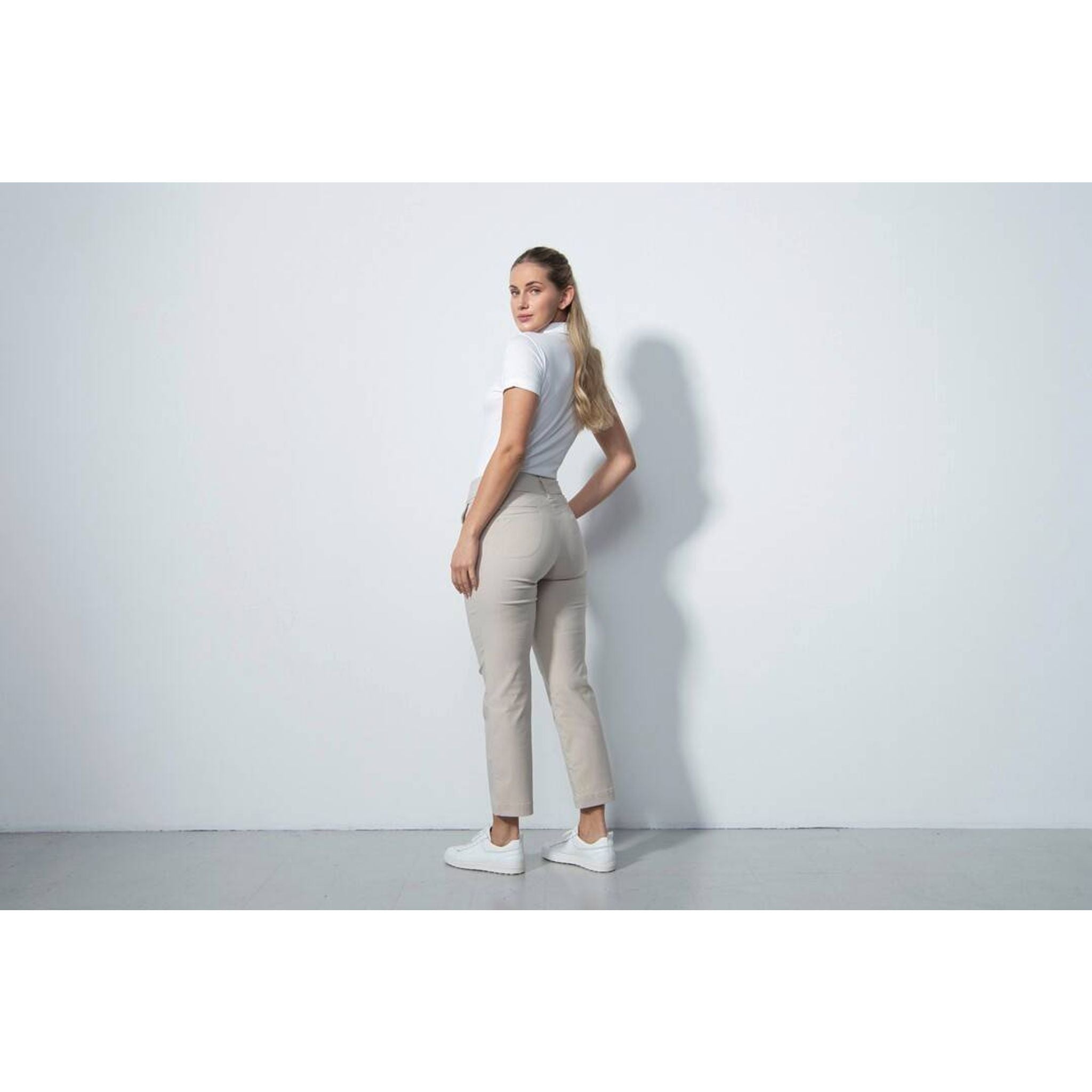 Pantaloni da golf Daily Sports Magic Straight Ankle 7/8 da donna