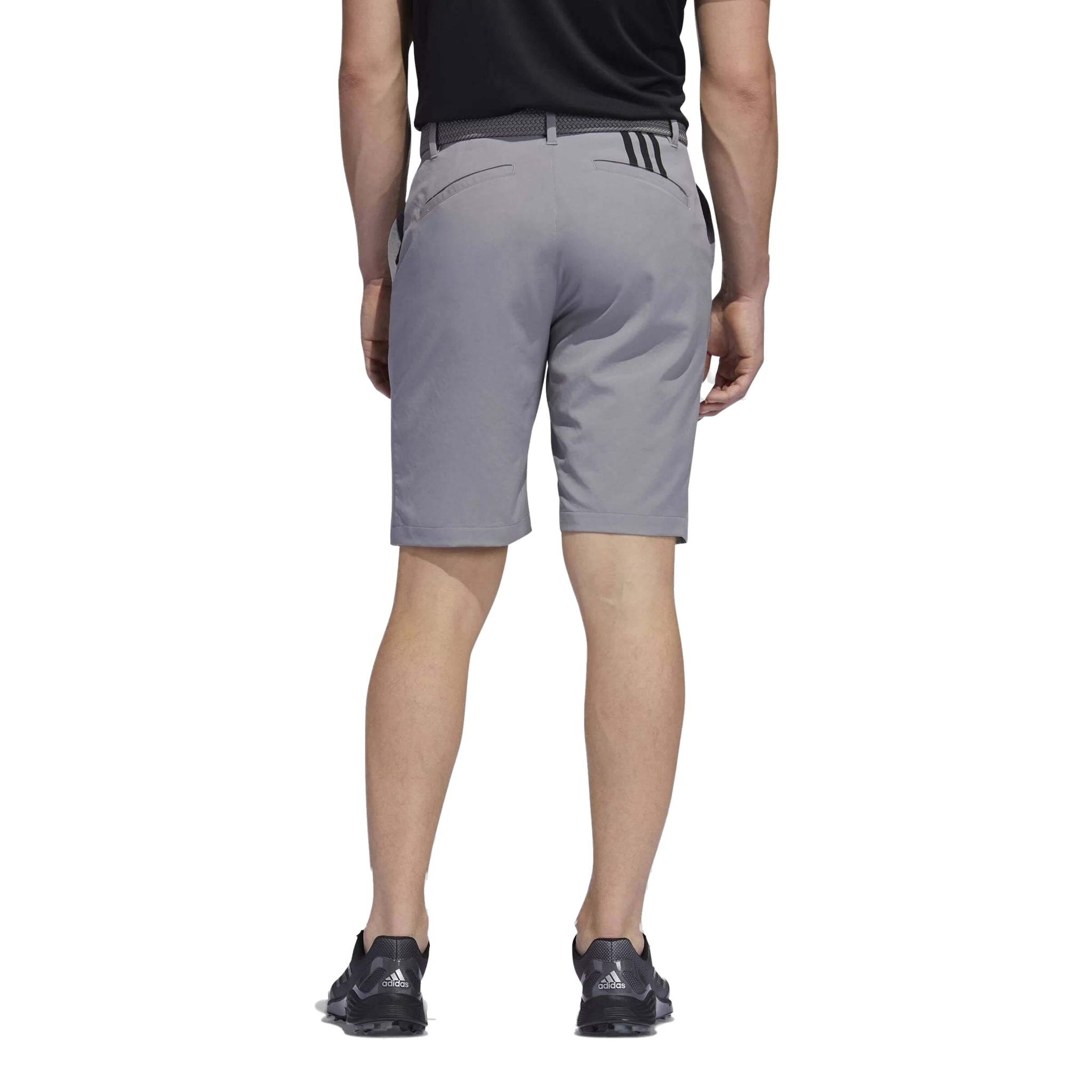 Pantaloncini da golf da uomo Adidas