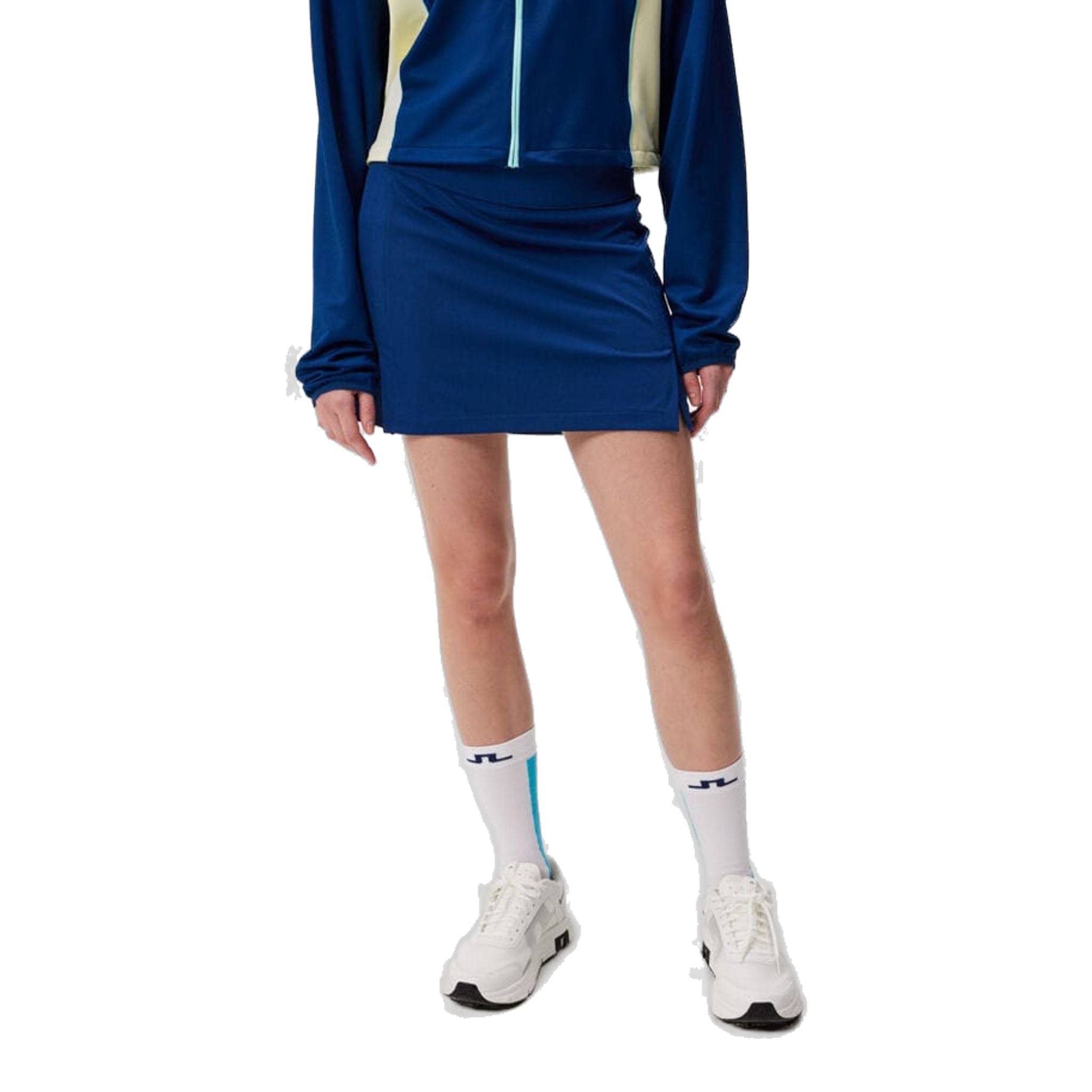 Gonna Amelie J. Lindeberg Donna