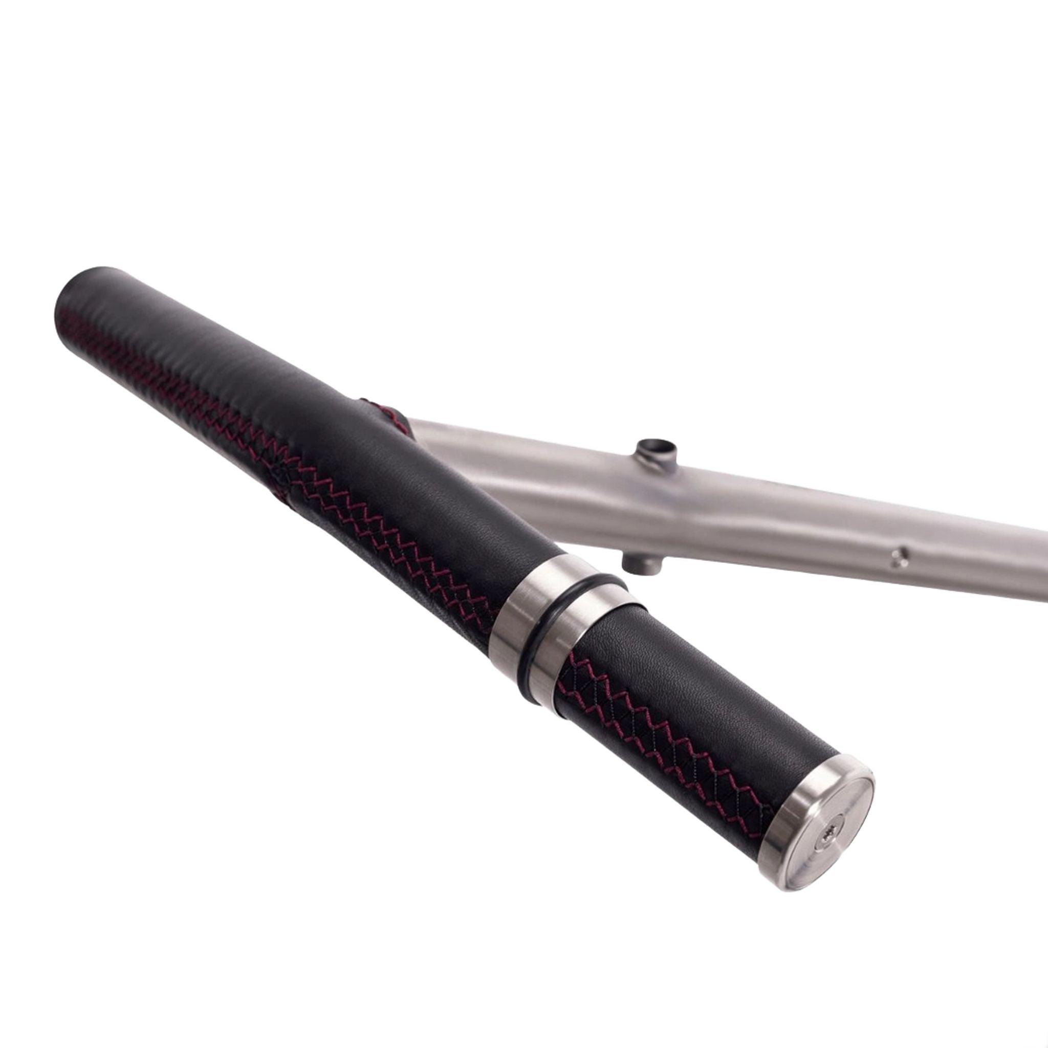 Carrello elettrico TiCad Voyage con comando a manopola rivestita in pelle