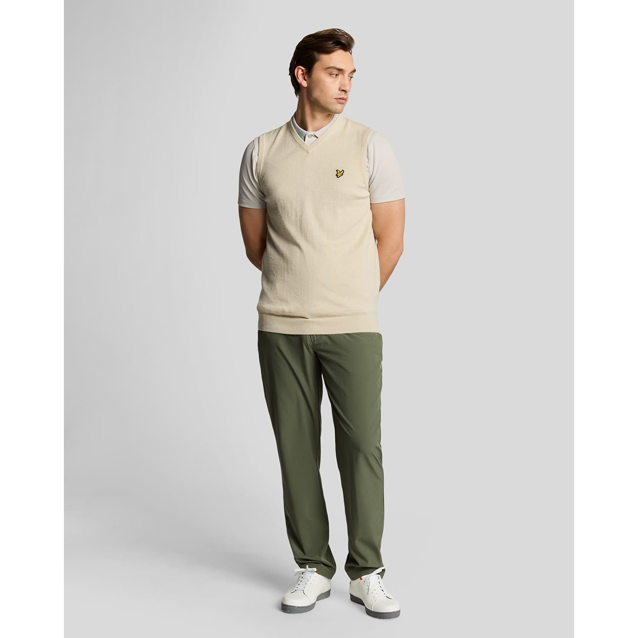 Lyle & Scott Merino Blend Knitted V-Neck Vest Herren