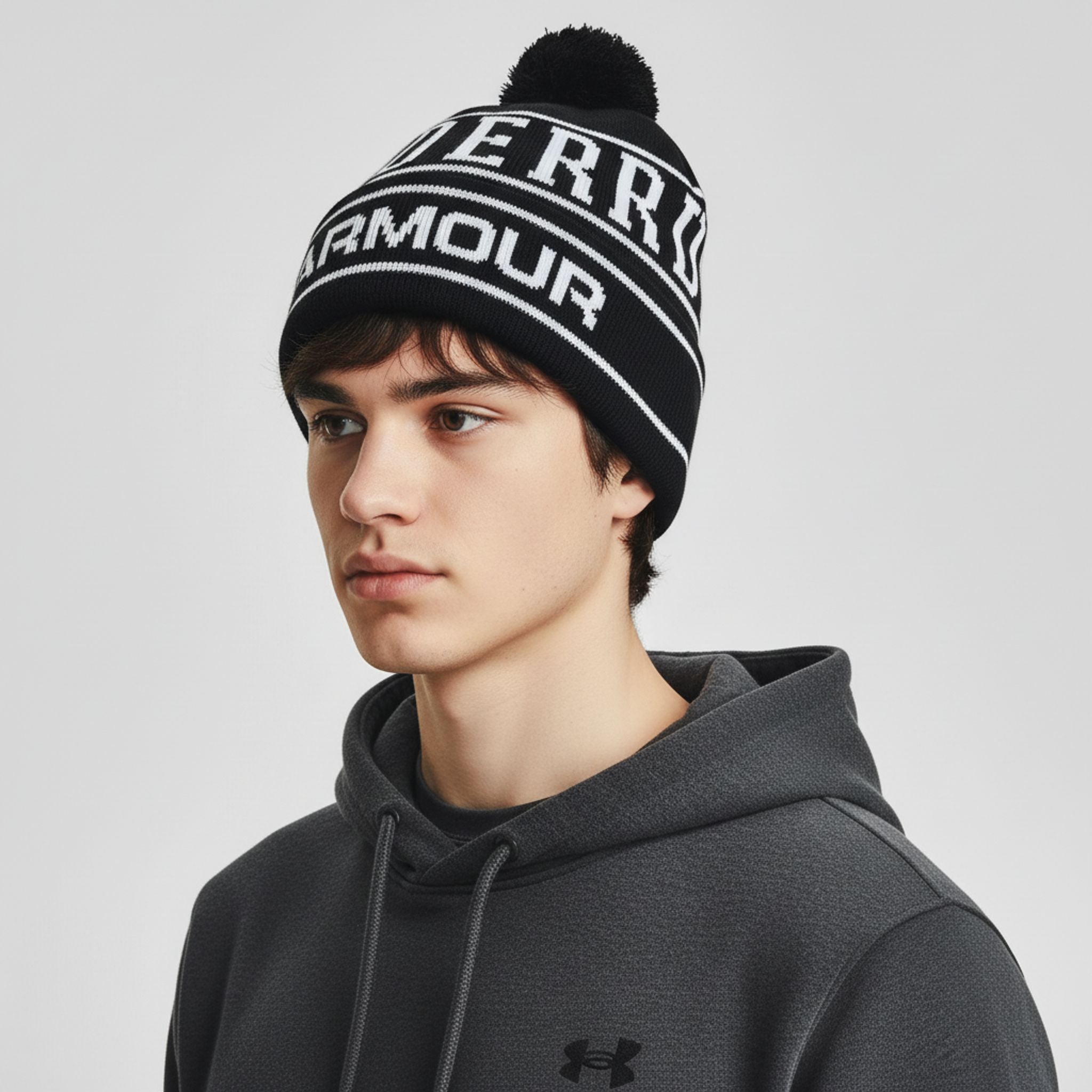 Cappello invernale con pom strappato Under Armour Halftime